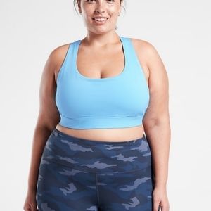 Athleta Ultimate Bra 1X D-DD+ in Novella Blue